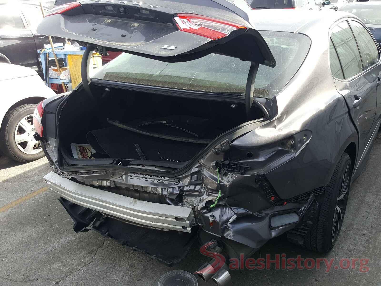 4T1B11HK9KU166719 2019 TOYOTA CAMRY