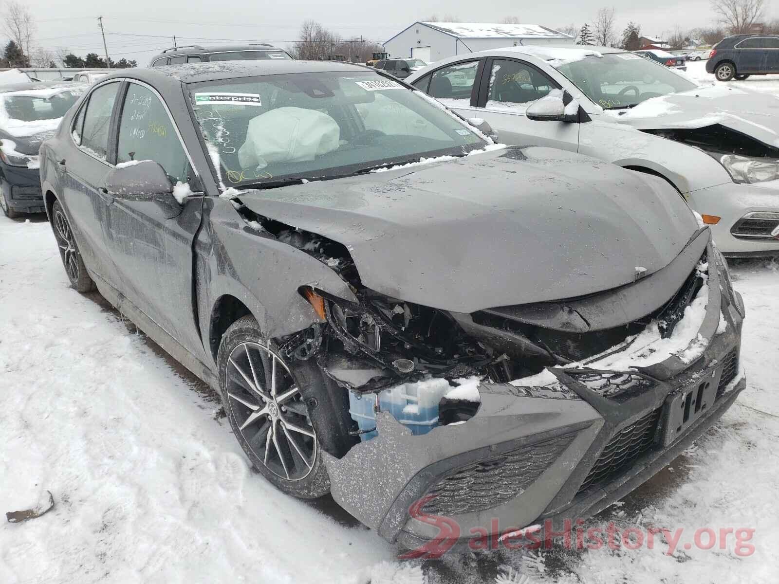 4T1G11AK8MU515856 2021 TOYOTA CAMRY