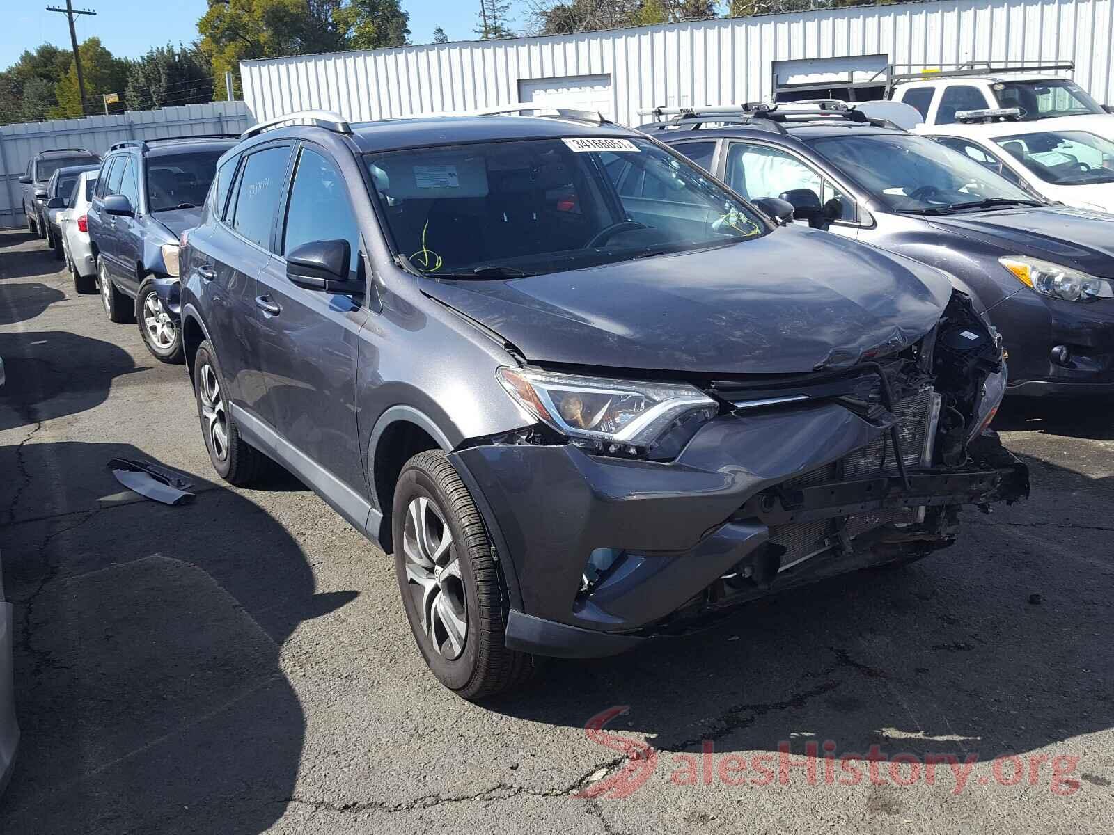 2T3ZFREV8GW272042 2016 TOYOTA RAV4