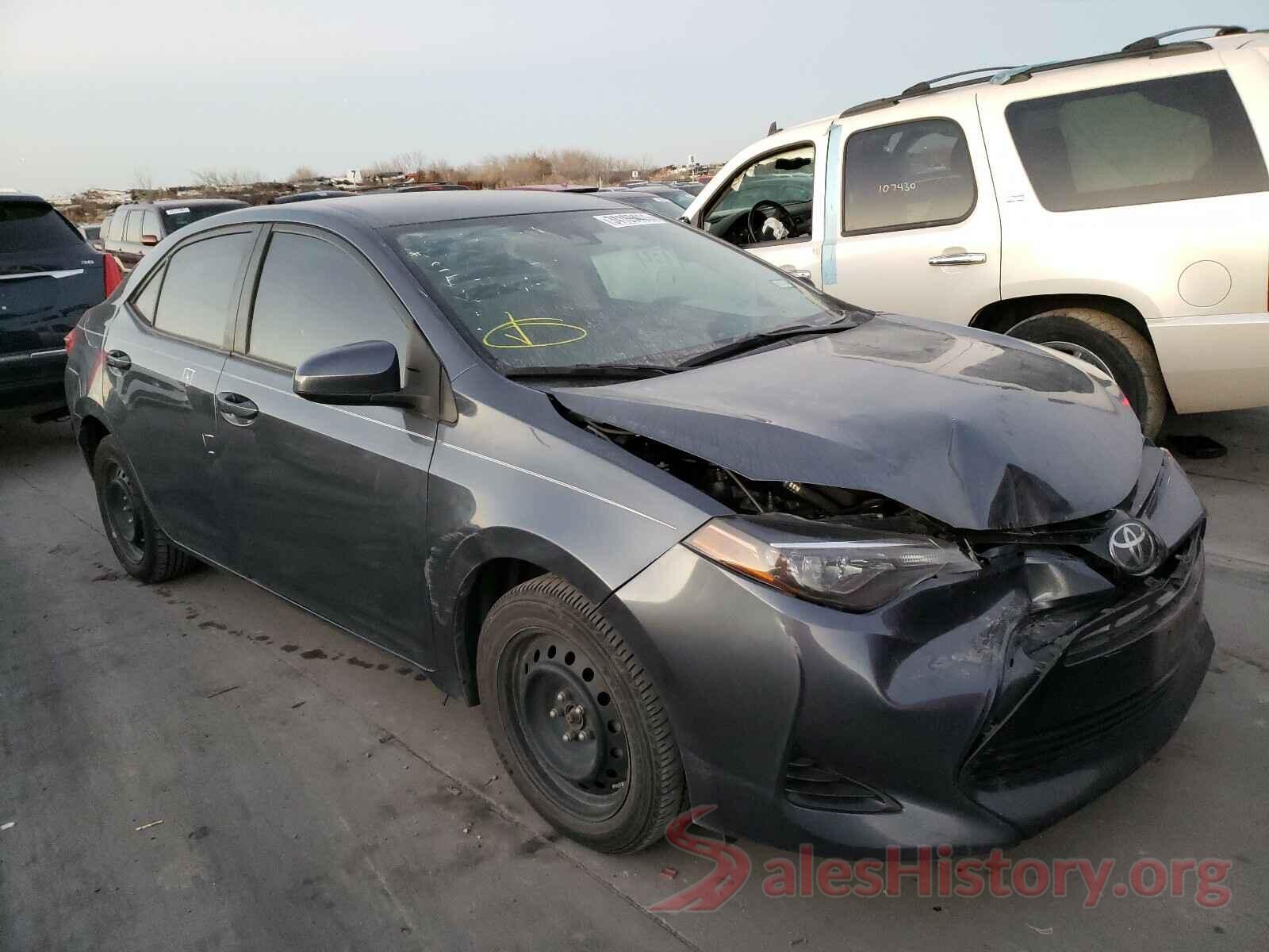 2T1BURHE8JC042456 2018 TOYOTA COROLLA