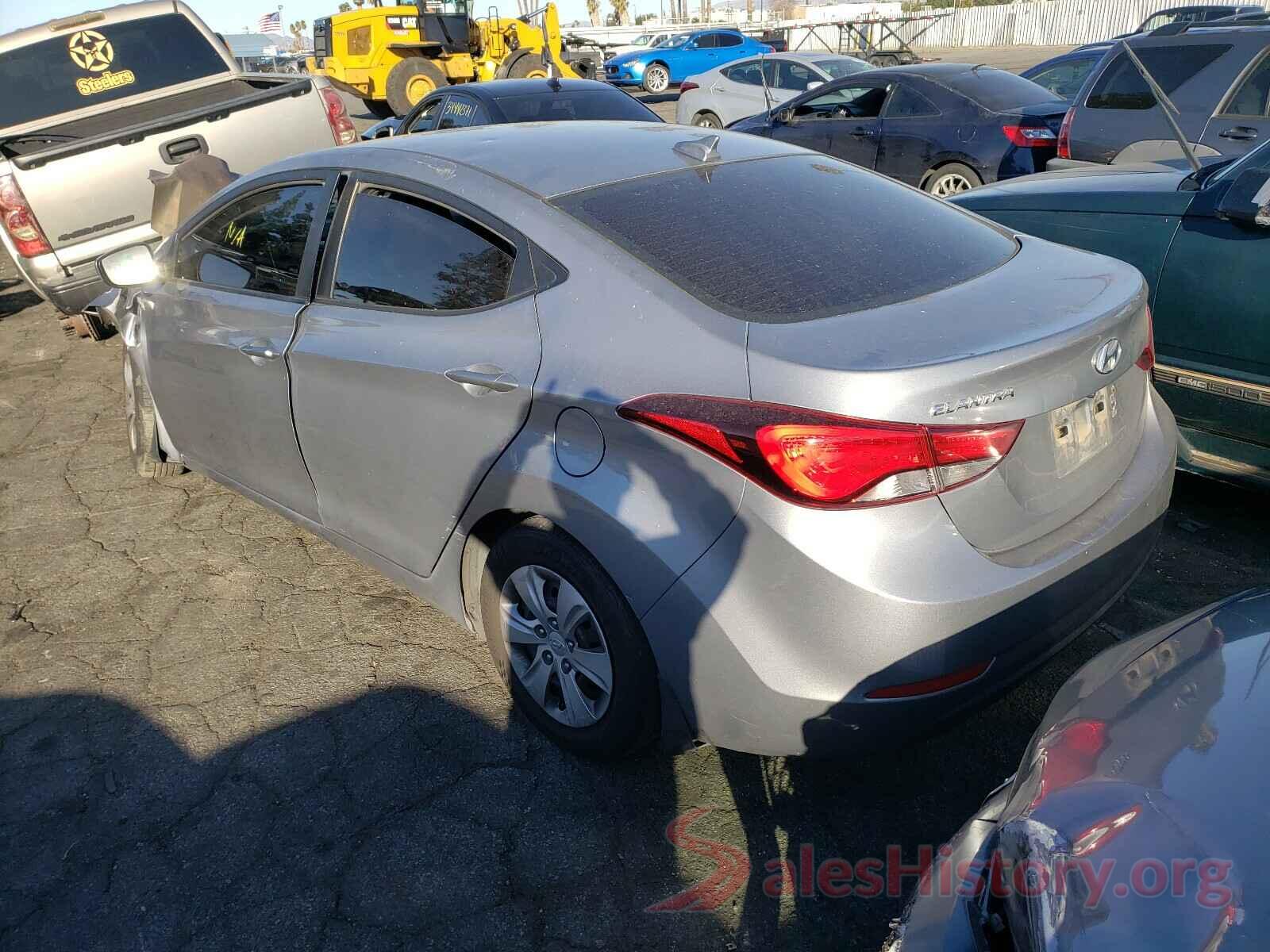 5NPDH4AE6GH721822 2016 HYUNDAI ELANTRA