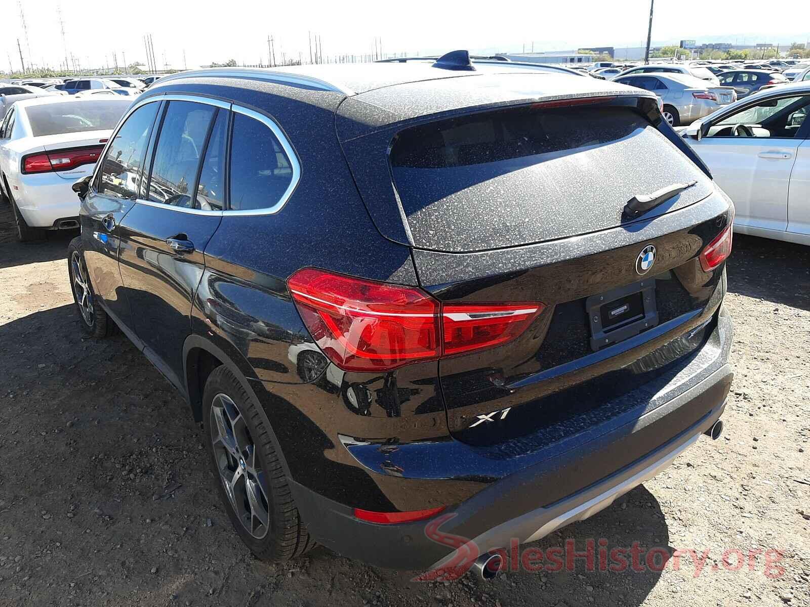 WBXHT3C52K5L35823 2019 BMW X1