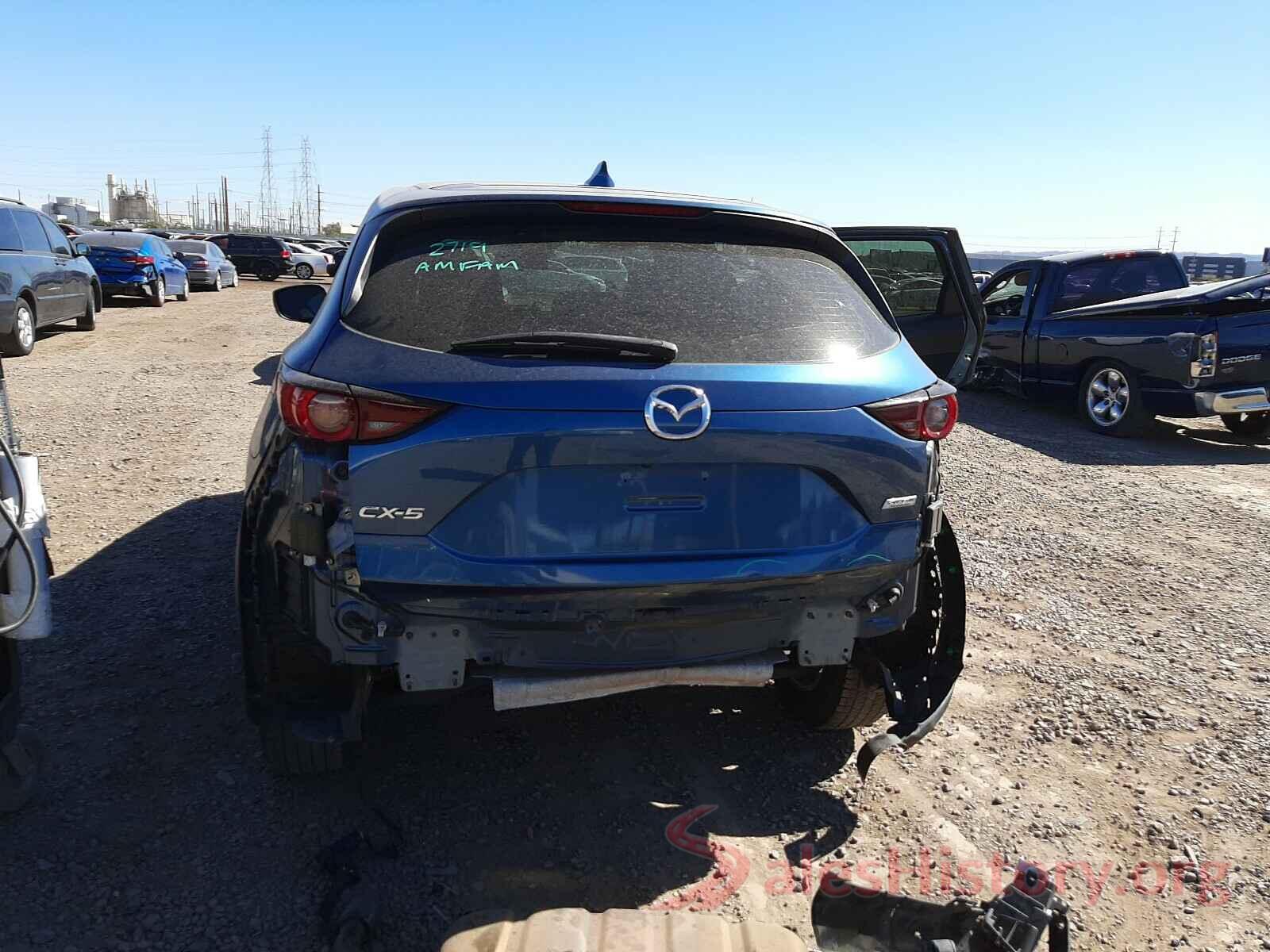 JM3KFABM9J1333832 2018 MAZDA CX-5