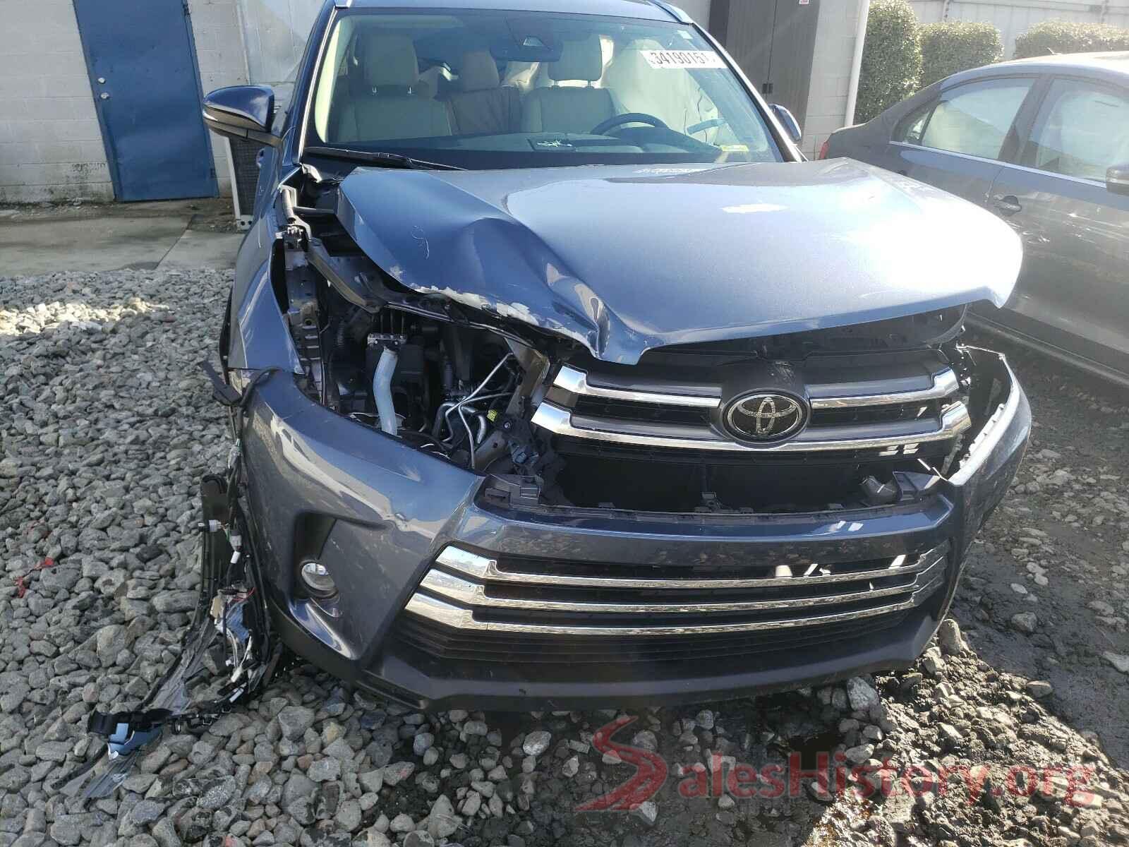 5TDDZRFH8HS483948 2017 TOYOTA HIGHLANDER