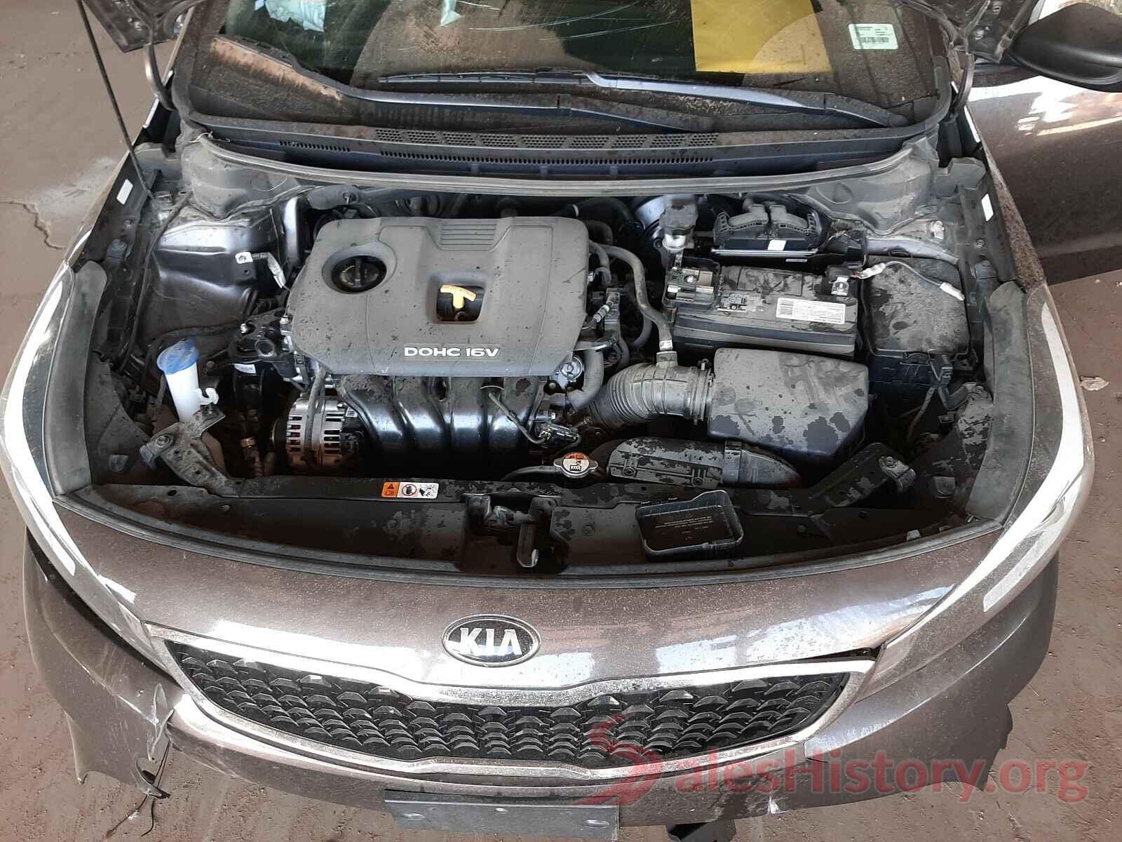 3KPFL4A77JE166271 2018 KIA FORTE