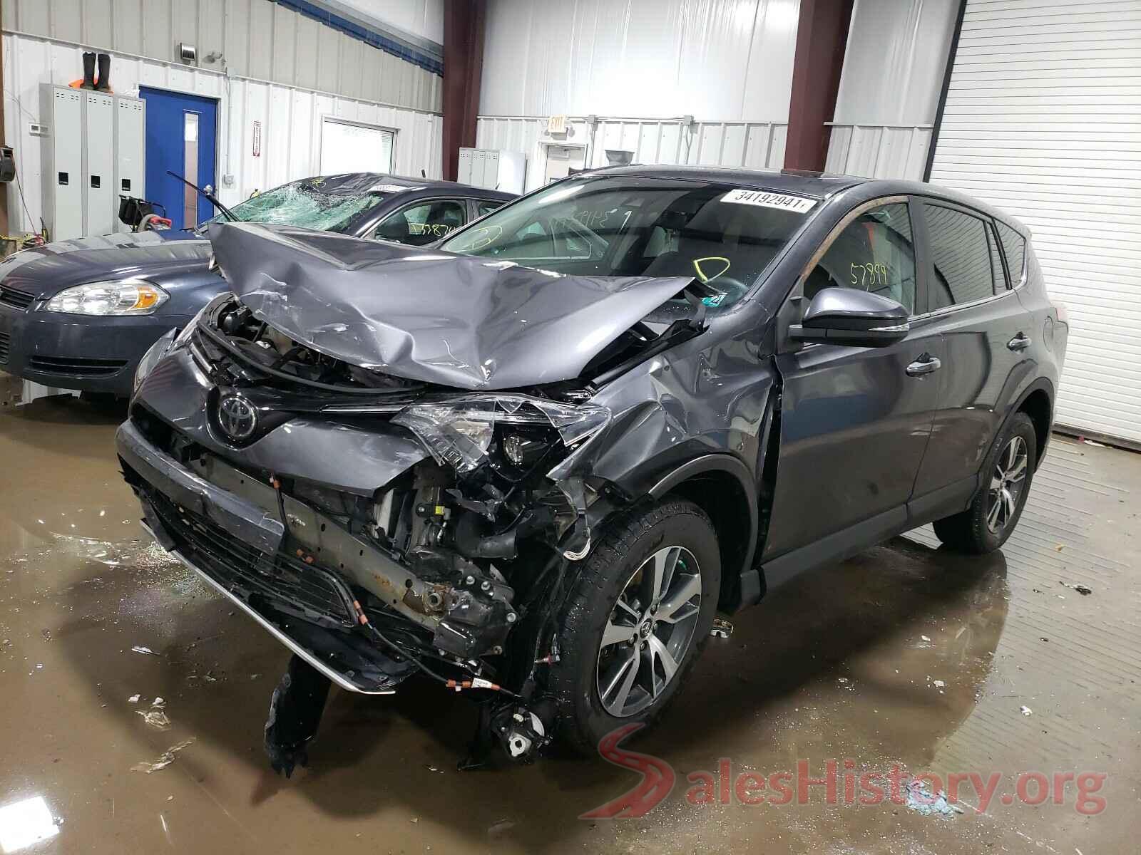 2T3RFREV5JW705744 2018 TOYOTA RAV4