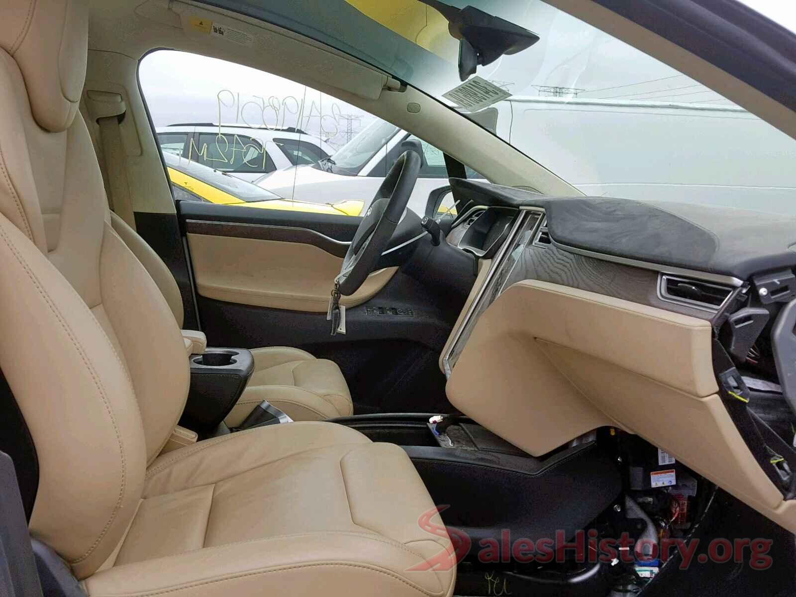 5YJXCDE2XHF052000 2017 TESLA MODEL X