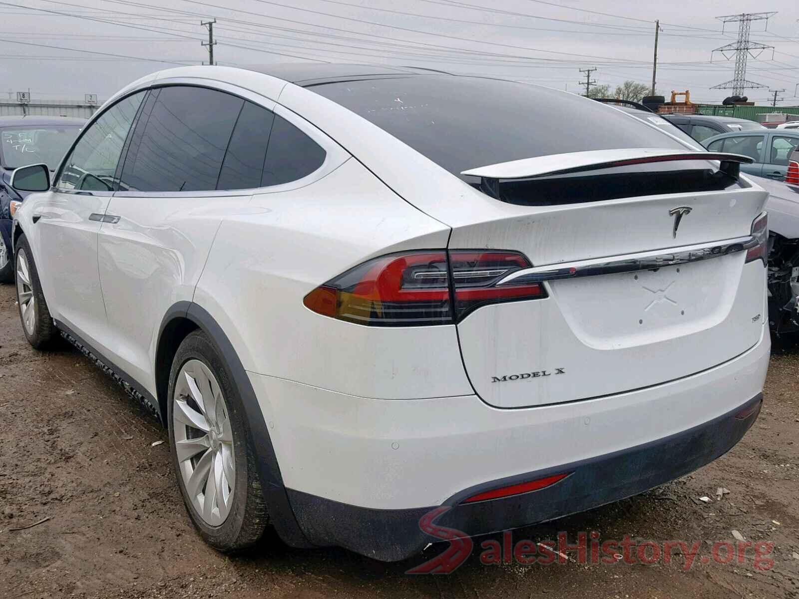 5YJXCDE2XHF052000 2017 TESLA MODEL X