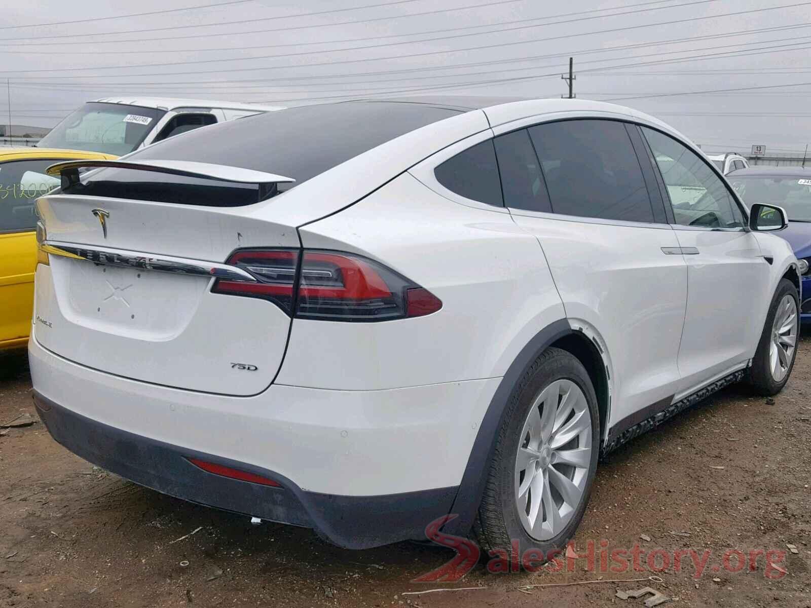 5YJXCDE2XHF052000 2017 TESLA MODEL X