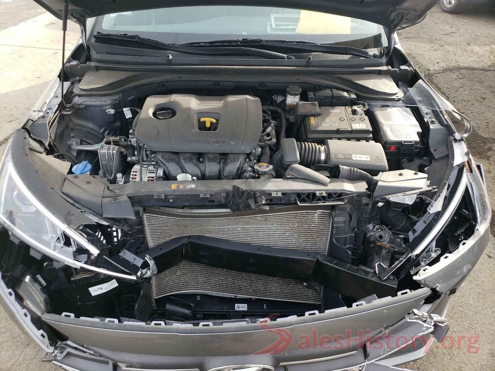 5NPD74LF1KH433823 2019 HYUNDAI ELANTRA