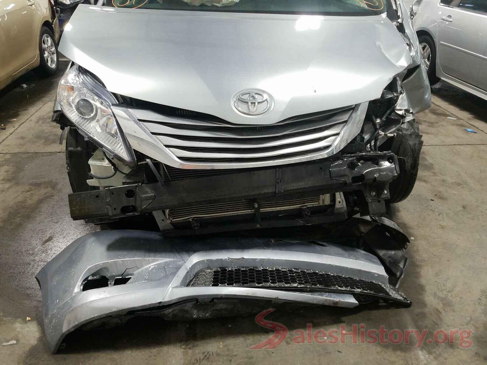 5TDKK3DC2GS700375 2016 TOYOTA SIENNA