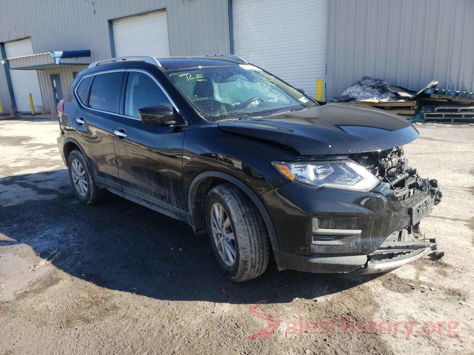 KNMAT2MV3JP612957 2018 NISSAN ROGUE