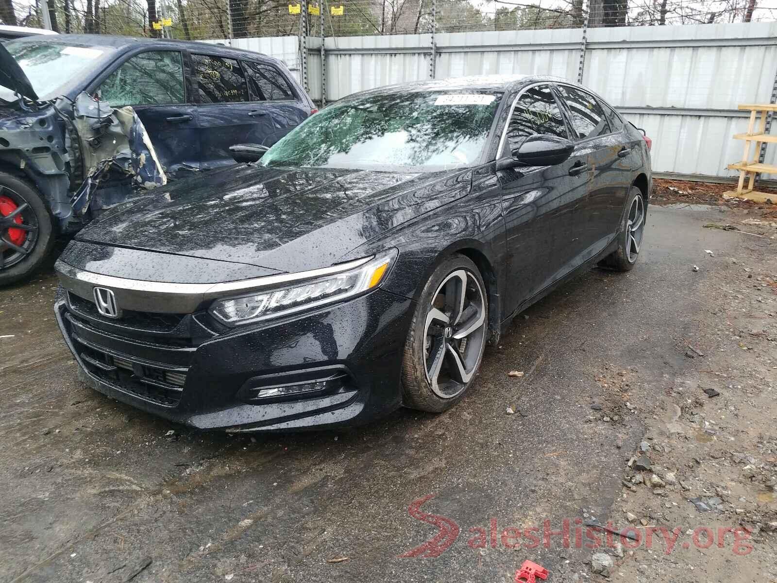 1HGCV1F31JA188143 2018 HONDA ACCORD