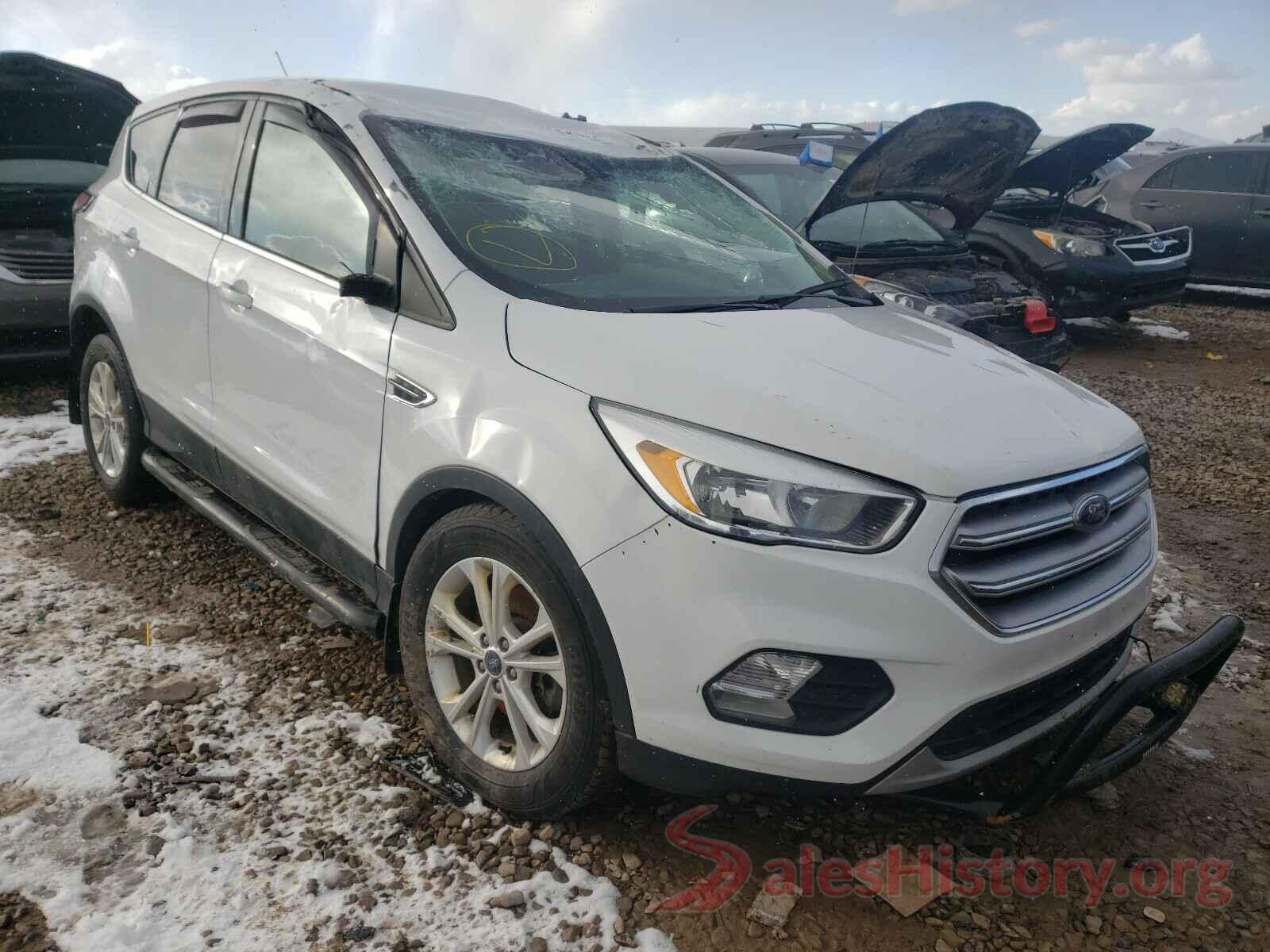 1FMCU9G91HUC89156 2017 FORD ESCAPE