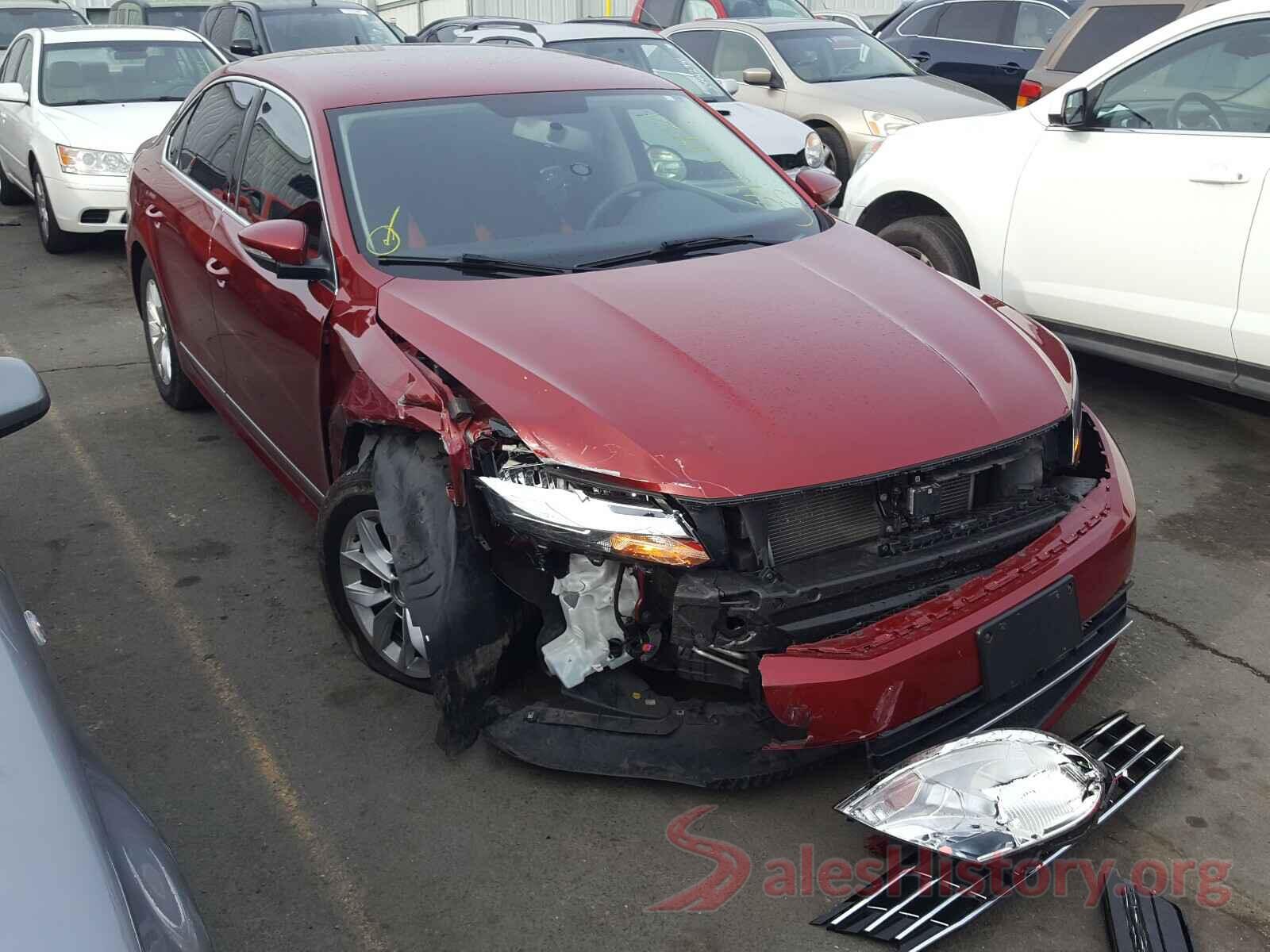 1VWAT7A33HC004774 2017 VOLKSWAGEN PASSAT