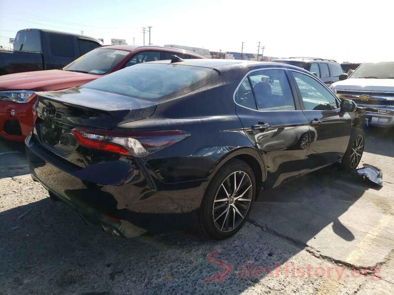 4T1G11AK7MU425257 2021 TOYOTA CAMRY