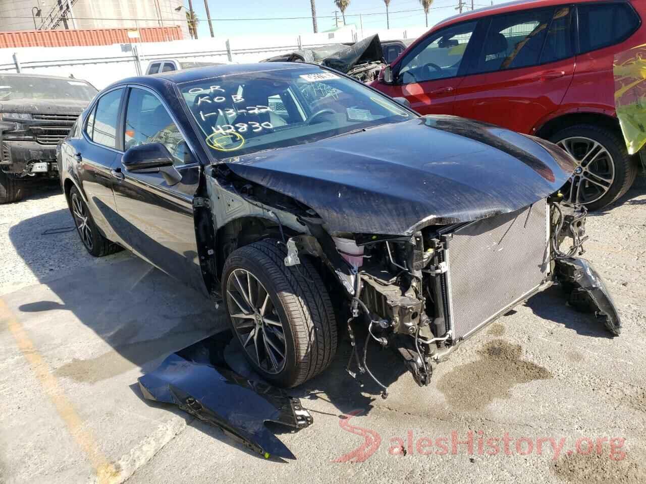 4T1G11AK7MU425257 2021 TOYOTA CAMRY