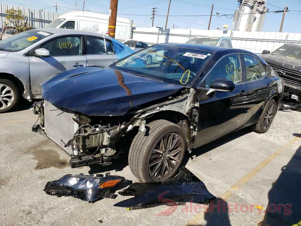 4T1G11AK7MU425257 2021 TOYOTA CAMRY