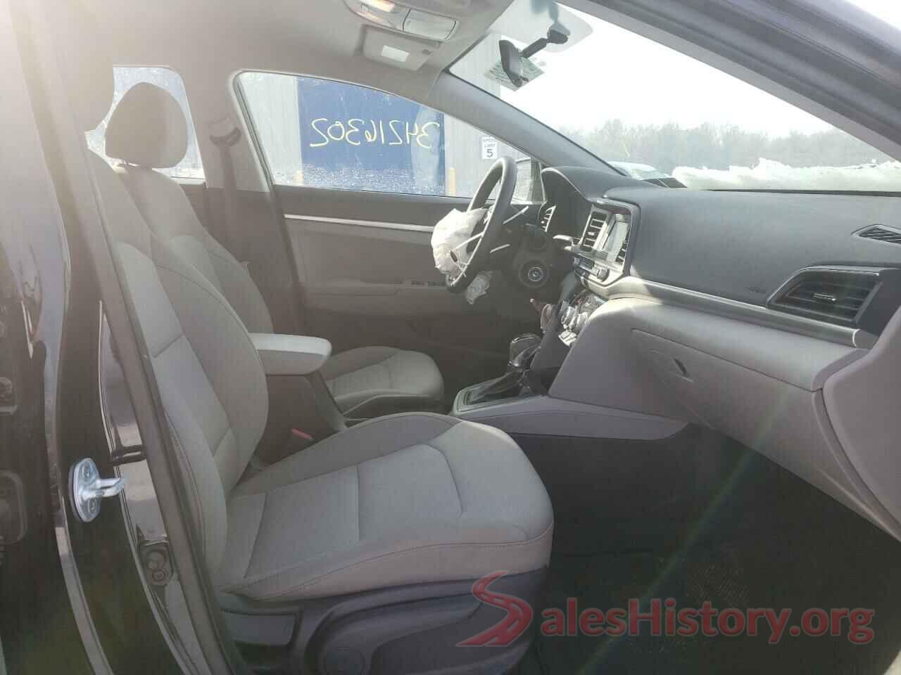 5NPD74LF5KH453329 2019 HYUNDAI ELANTRA