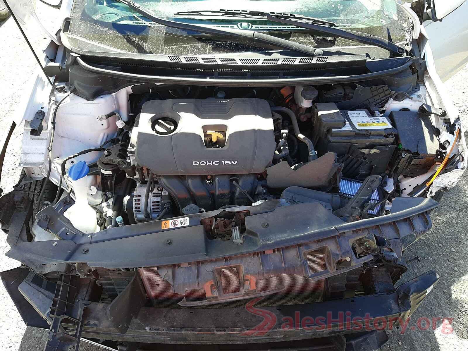 3KPFK4A7XJE213697 2018 KIA FORTE