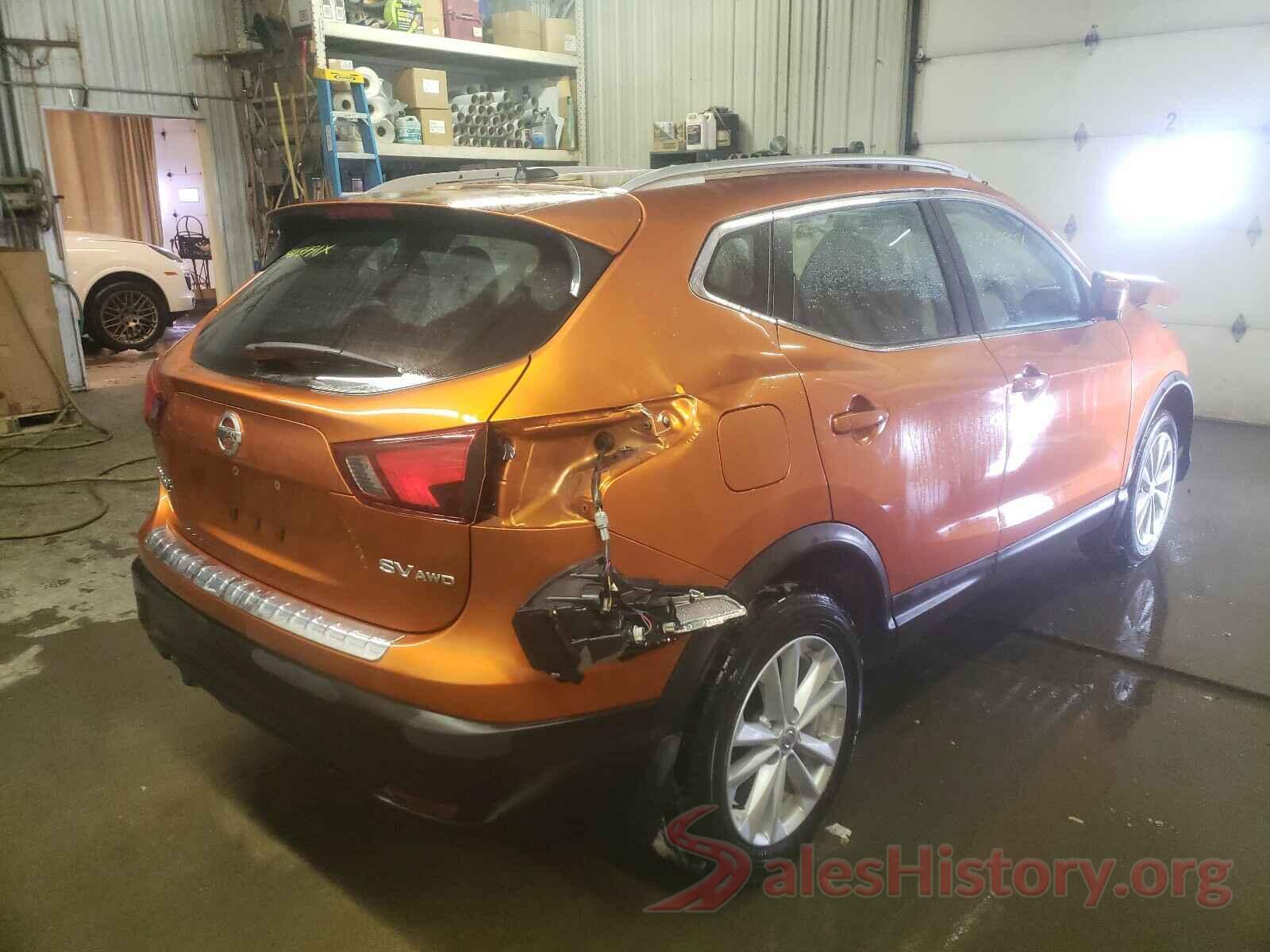 JN1BJ1CR3HW127679 2017 NISSAN ROGUE