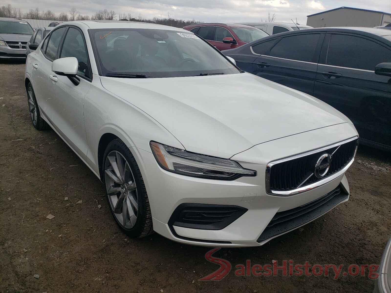 7JRA22TK9KG008780 2019 VOLVO S60