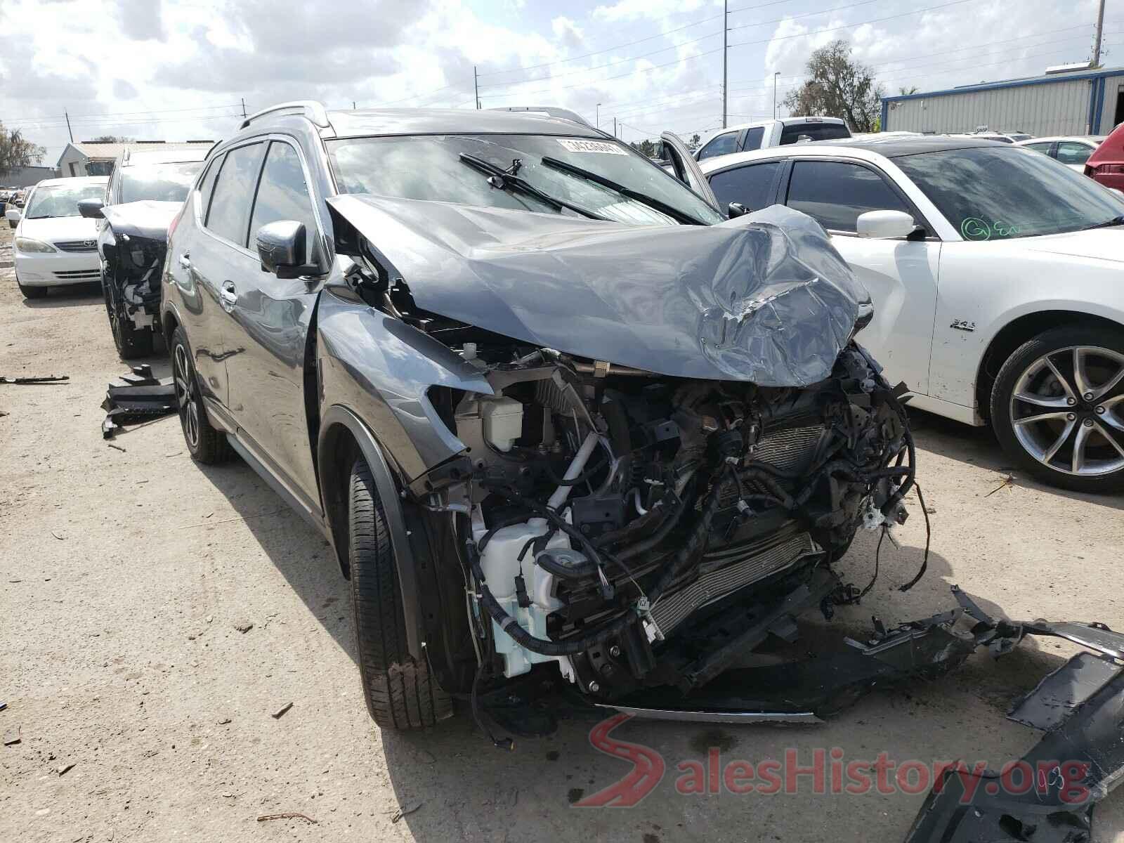 JN8AT2MT8JW490136 2018 NISSAN ROGUE