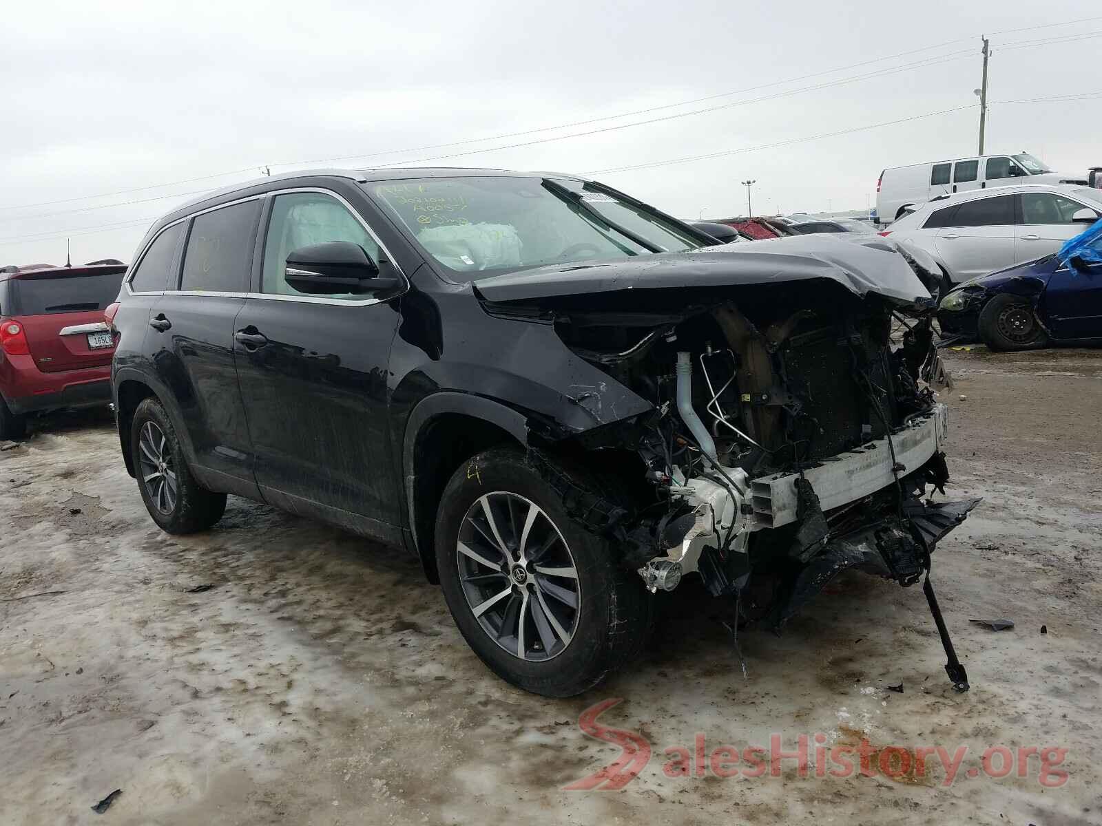 5TDJZRFH9JS495194 2018 TOYOTA HIGHLANDER