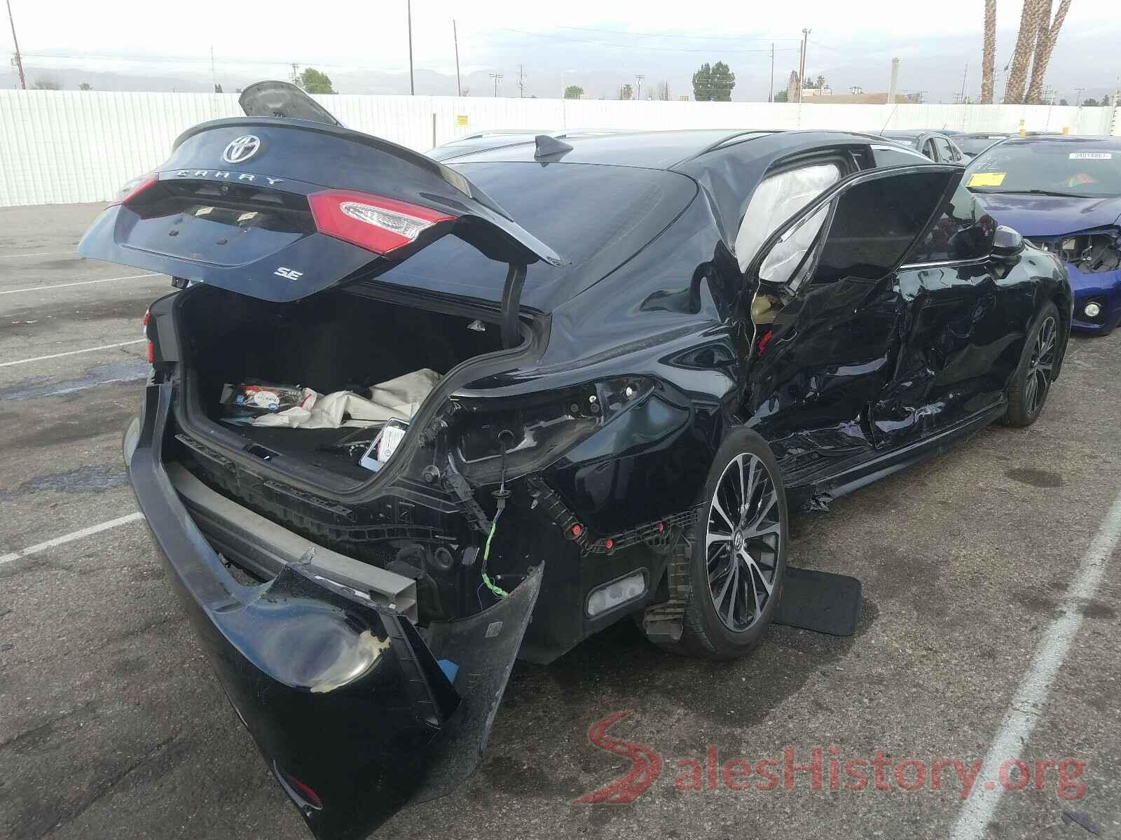 4T1B11HK3KU826592 2019 TOYOTA CAMRY