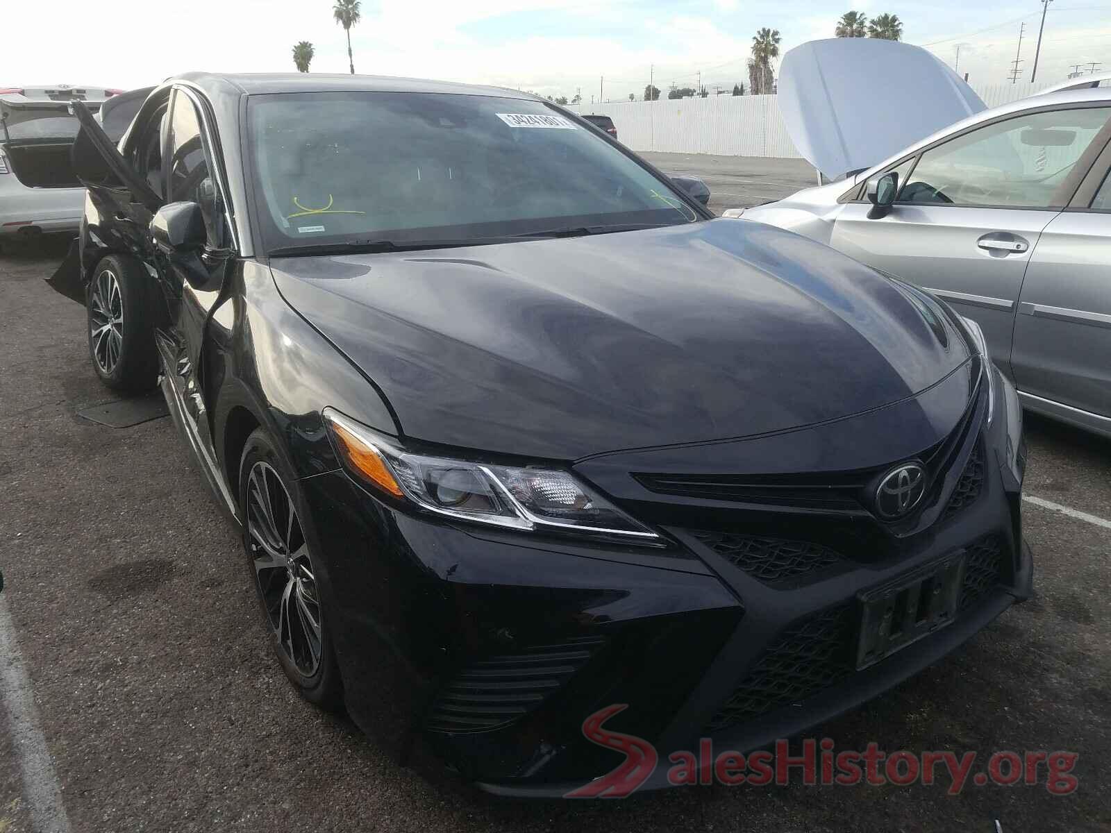 4T1B11HK3KU826592 2019 TOYOTA CAMRY