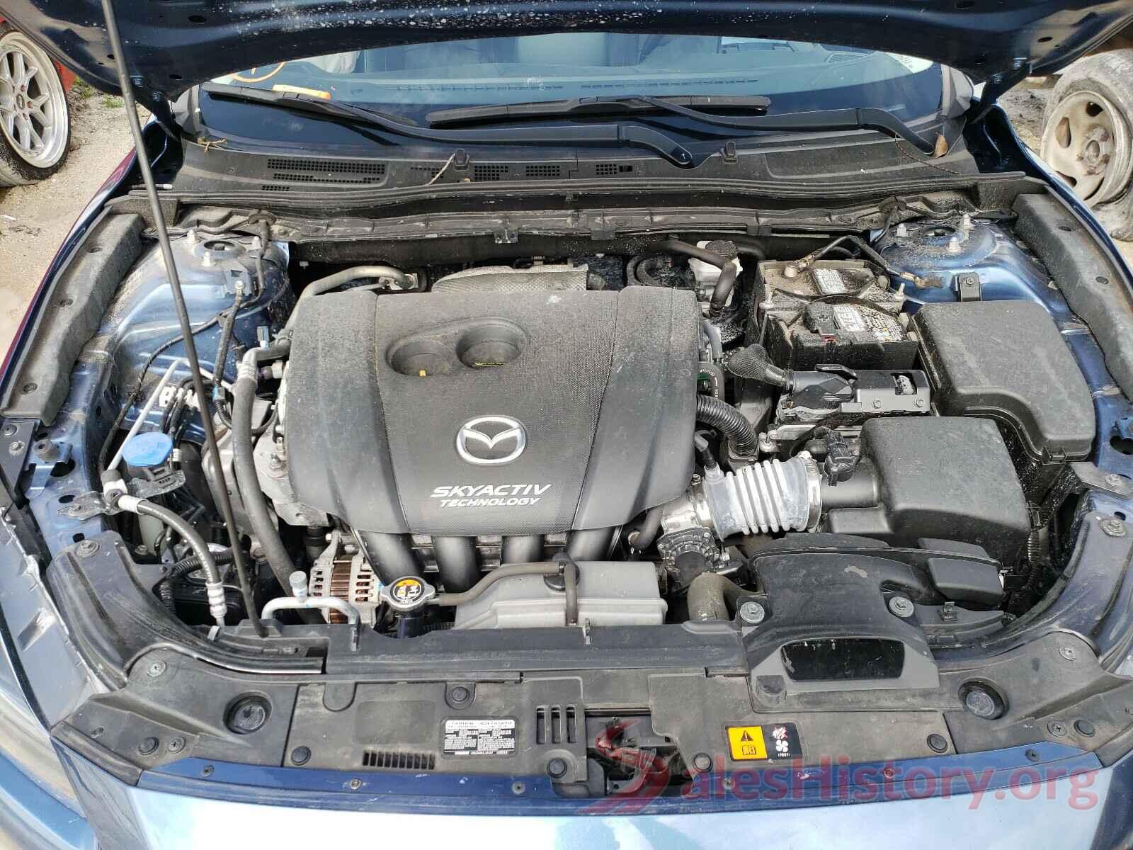 3MZBN1M3XJM224327 2018 MAZDA 3