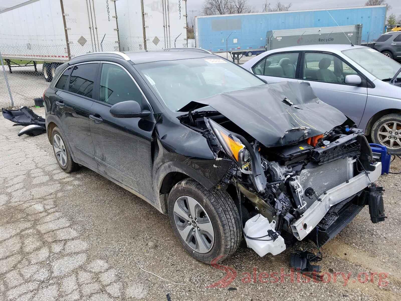 KNDCB3LC0K5339104 2019 KIA NIRO