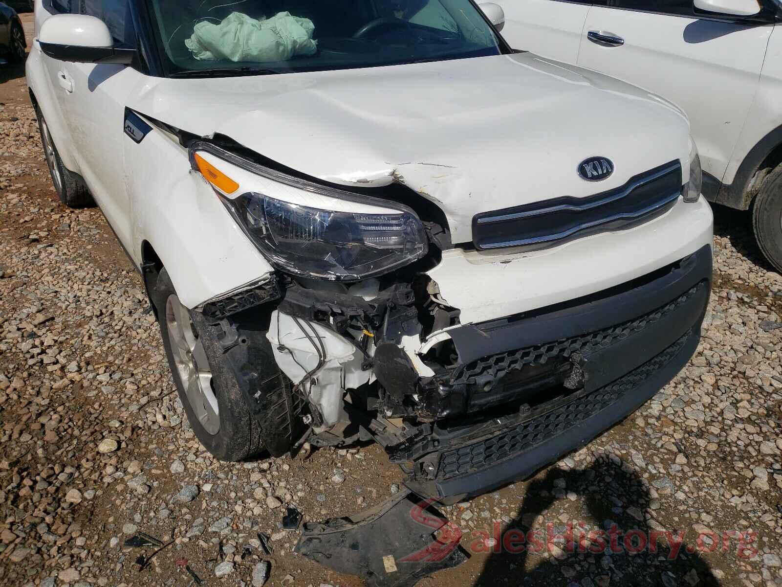 KNDJN2A2XJ7592663 2018 KIA SOUL