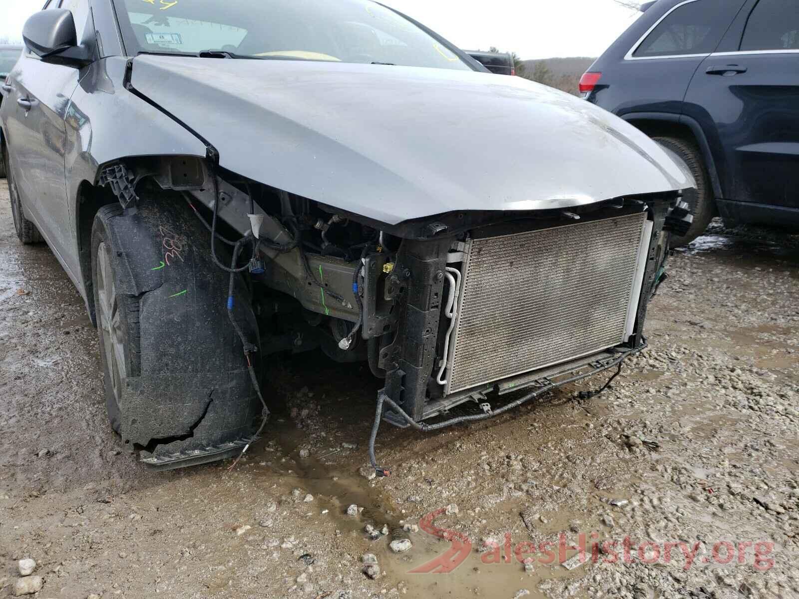 5NPD84LF9JH327745 2018 HYUNDAI ELANTRA