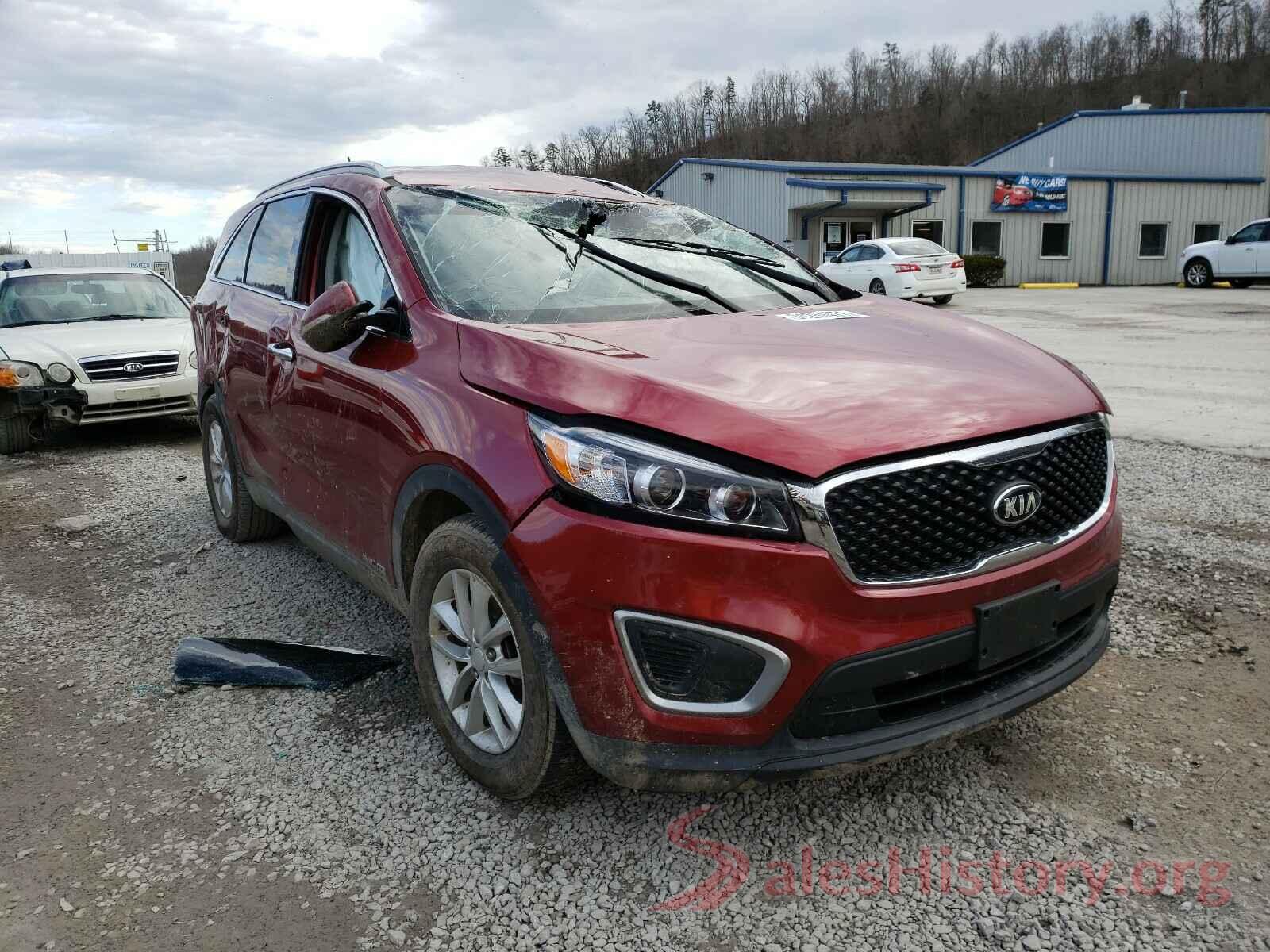 5XYPGDA52HG215980 2017 KIA SORENTO