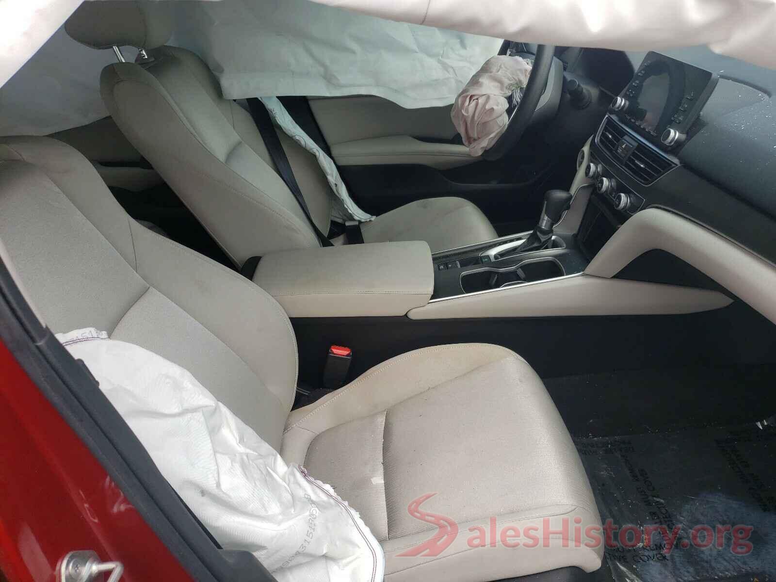 1HGCV1F17KA143613 2019 HONDA ACCORD