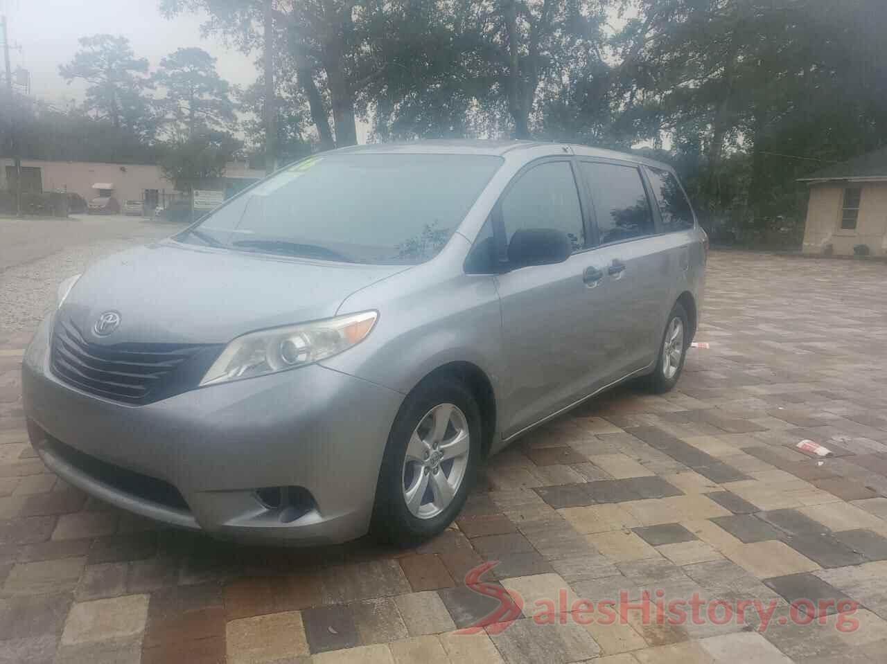 5TDZK3DCXGS722686 2016 TOYOTA SIENNA