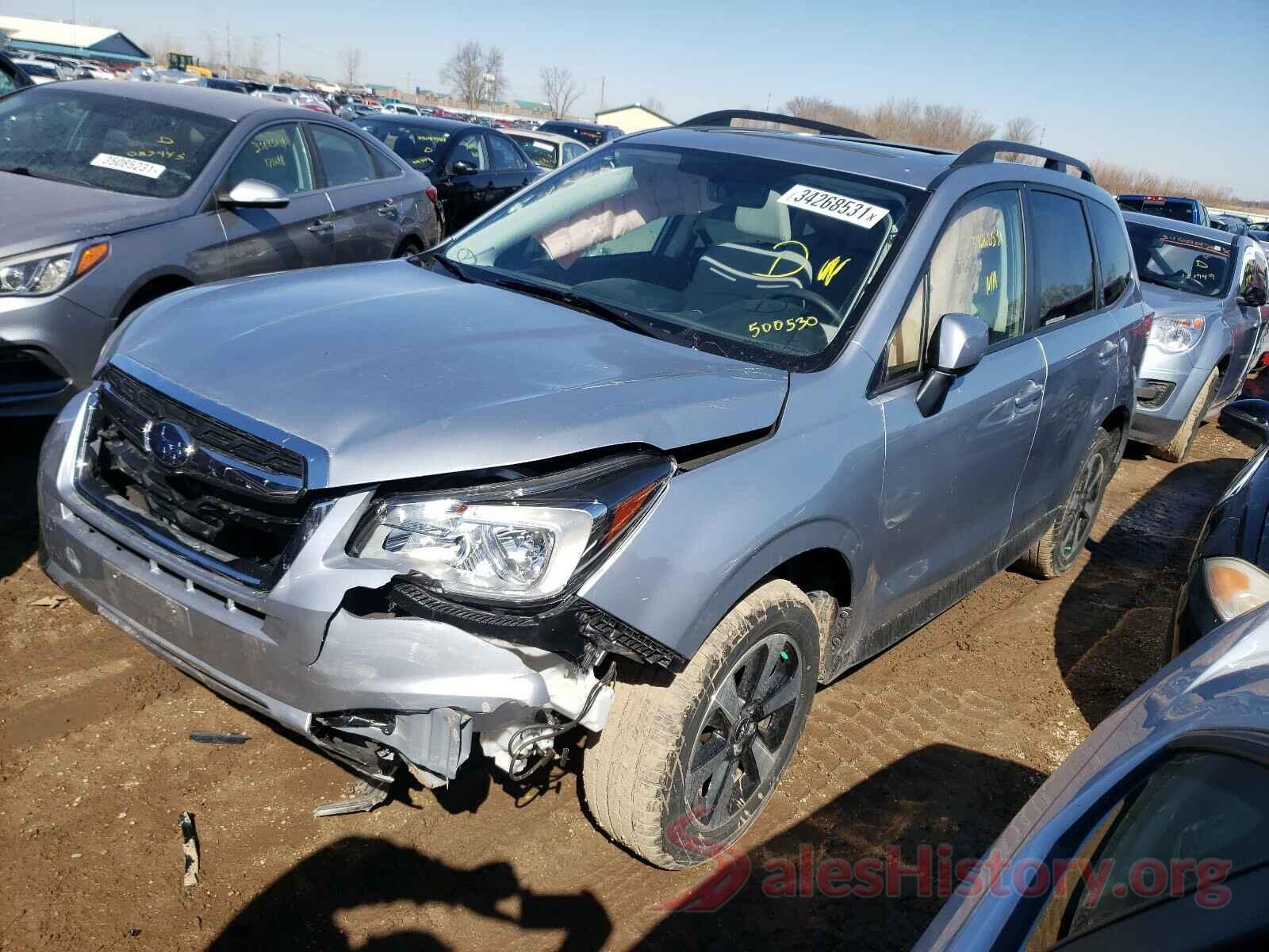 JF2SJAEC3JH500530 2018 SUBARU FORESTER