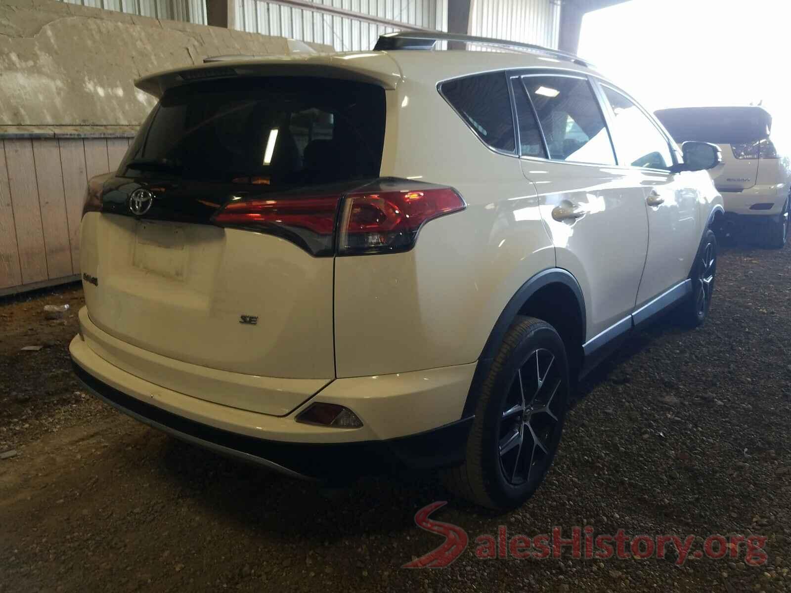 2T3NFREV1JW449519 2018 TOYOTA RAV4