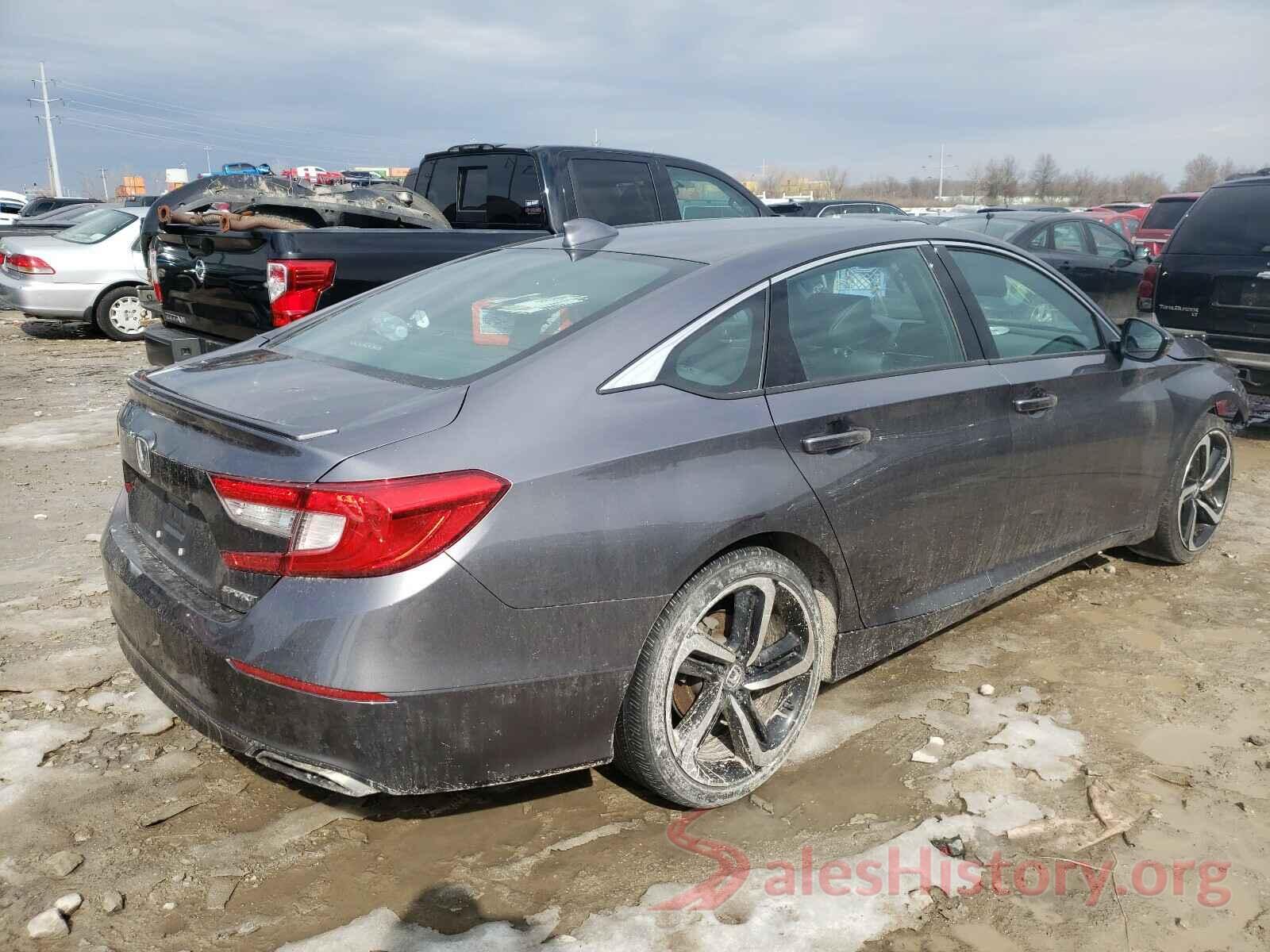 1HGCV1F38JA240724 2018 HONDA ACCORD