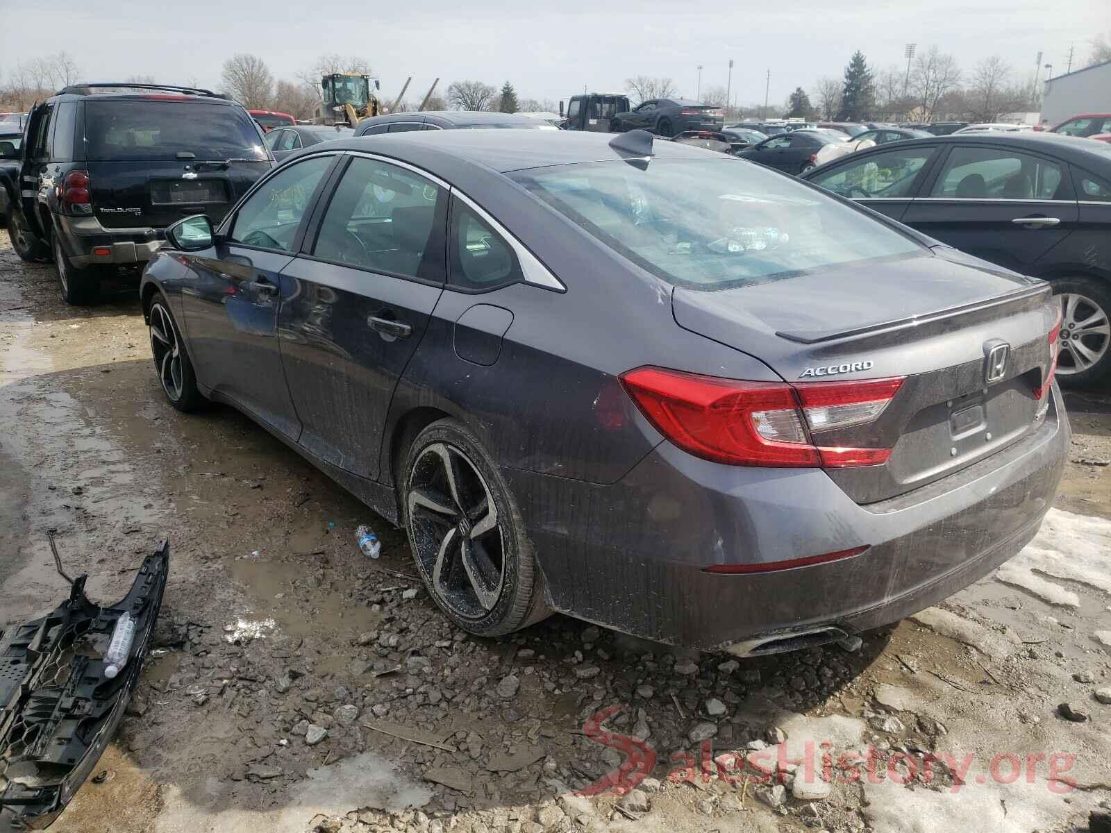 1HGCV1F38JA240724 2018 HONDA ACCORD