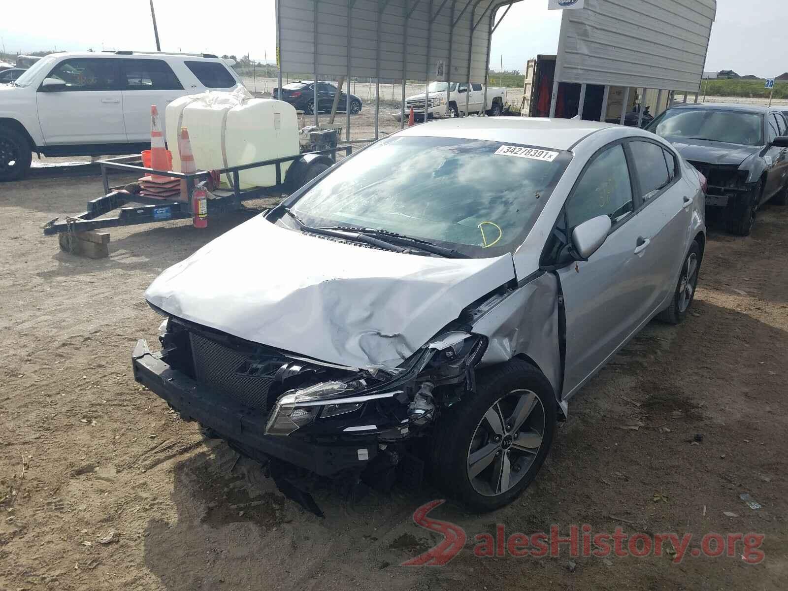 3KPFL4A70JE210983 2018 KIA FORTE