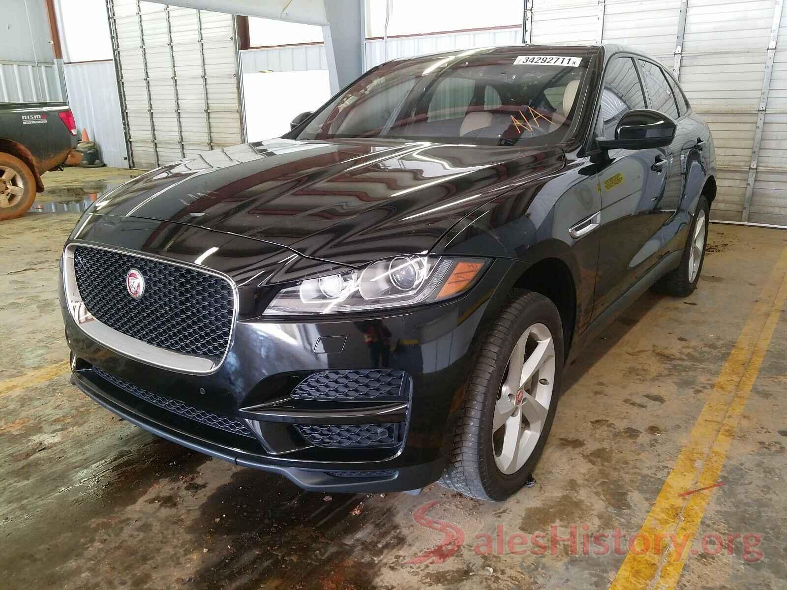 SADCJ2BV3HA050352 2017 JAGUAR F-PACE