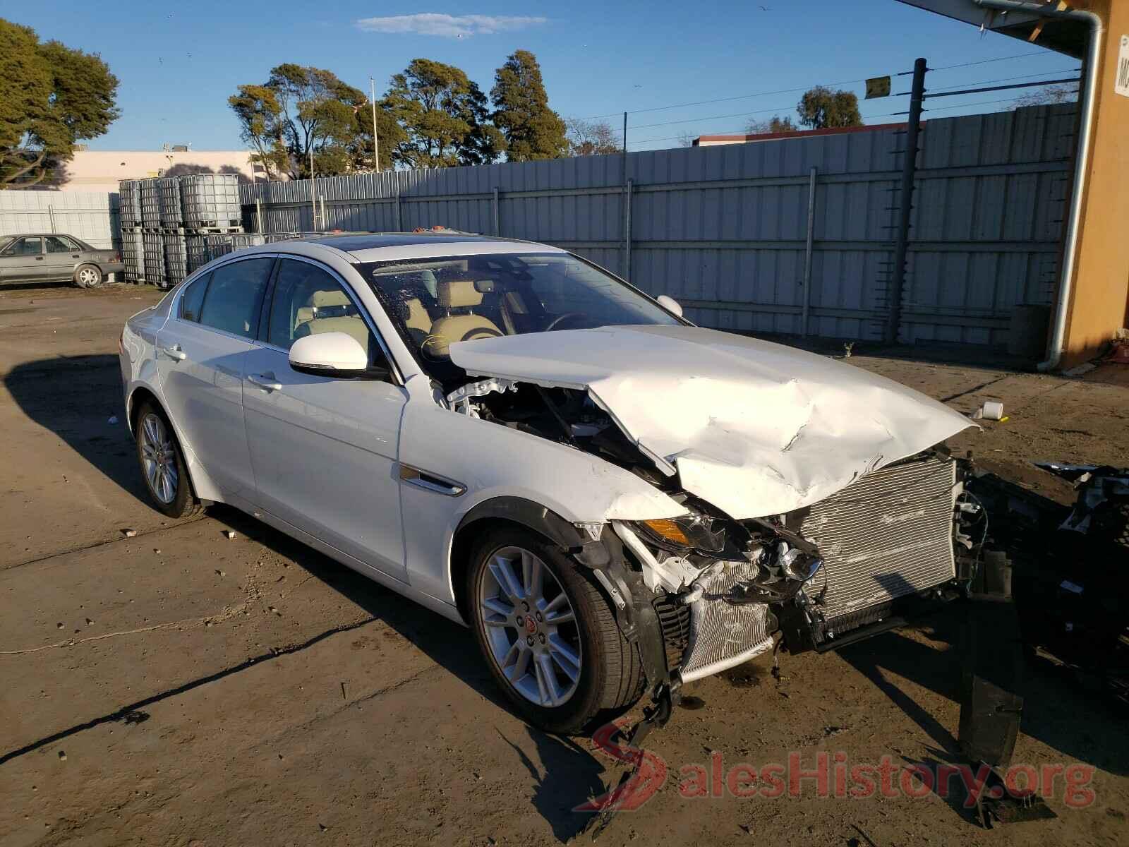 SAJAD4FX7KCP53130 2019 JAGUAR XE