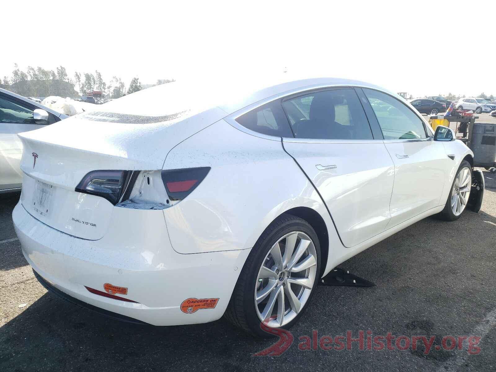 5YJ3E1EB2JF111635 2018 TESLA MODEL 3