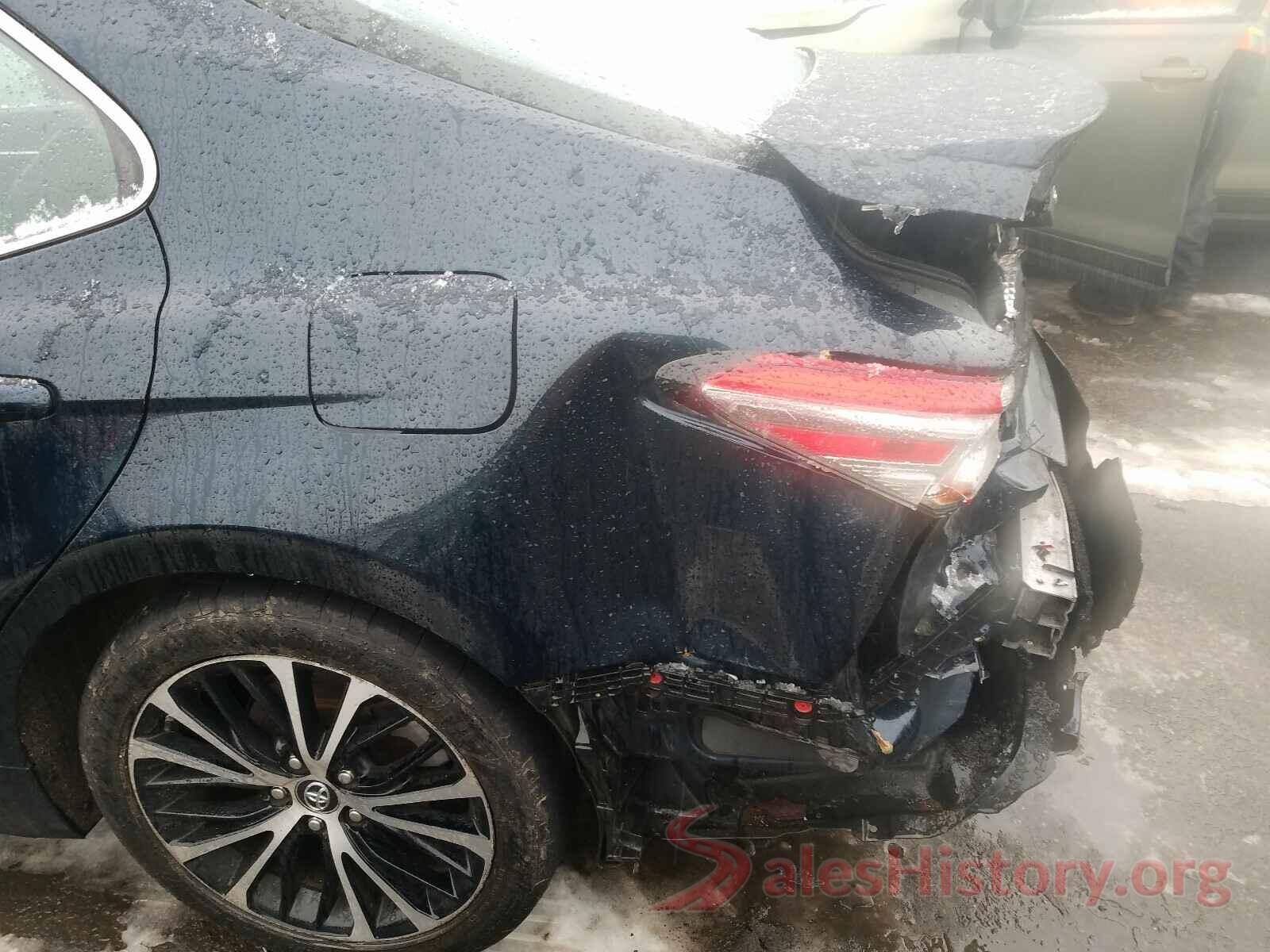 4T1B11HK2KU785677 2019 TOYOTA CAMRY