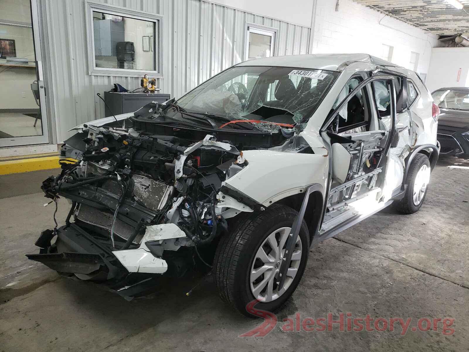 KNMAT2MT4JP502384 2018 NISSAN ROGUE