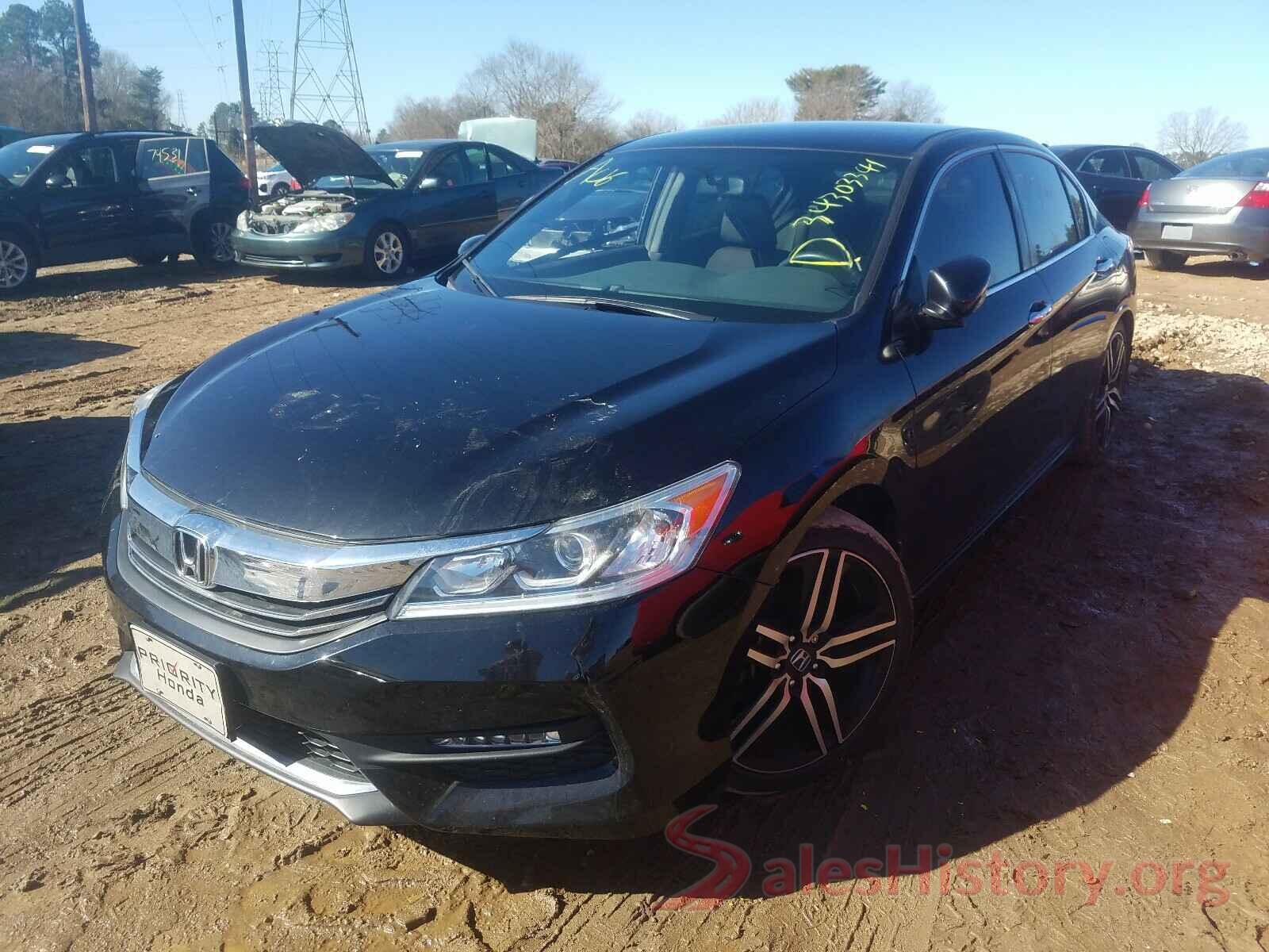 1HGCR2F52HA082760 2017 HONDA ACCORD