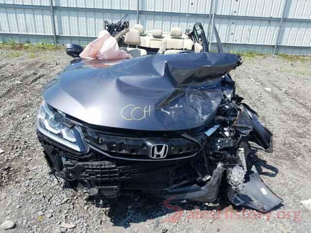 JHMCR6F38HC002529 2017 HONDA ACCORD