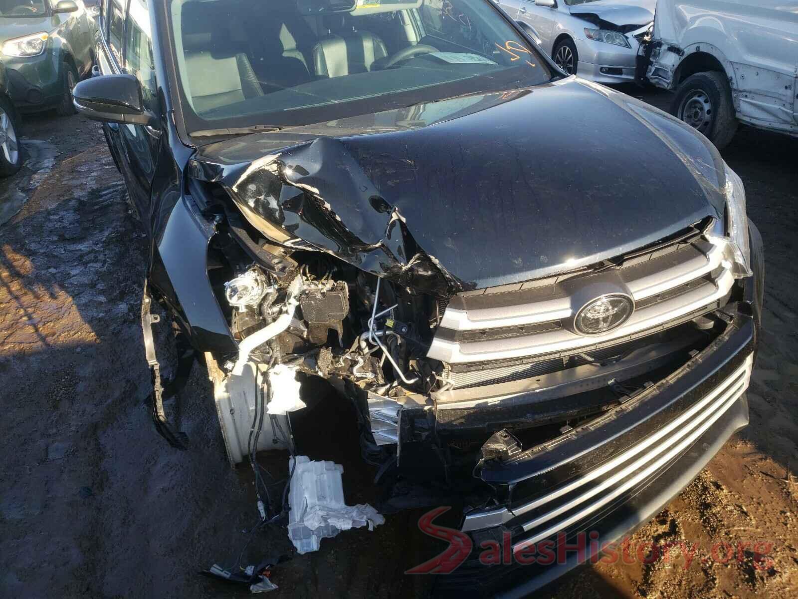 5TDJZRFH7KS959553 2019 TOYOTA HIGHLANDER